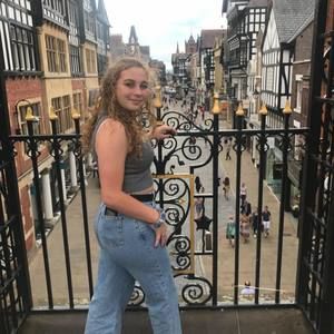 Meet your Posher, Alex